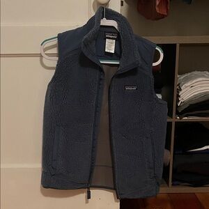 Fuzzy blue Patagonia vest, women’s size medium